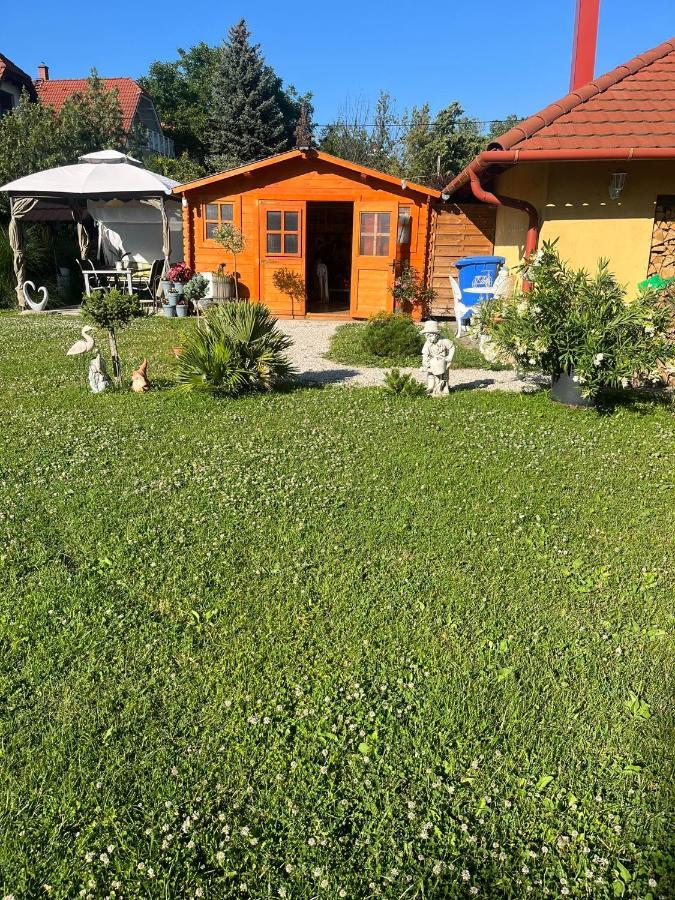 Rege Apartman Alsóörs Zewnętrze zdjęcie