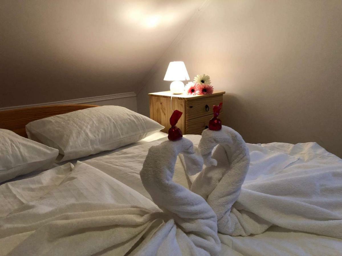 Rege Apartman Alsóörs Zewnętrze zdjęcie