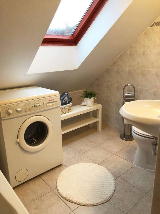 Rege Apartman Alsóörs Zewnętrze zdjęcie